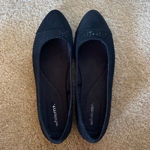 black flats